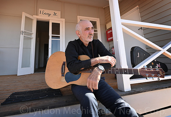 Paul Kelly, Kasey Chambers