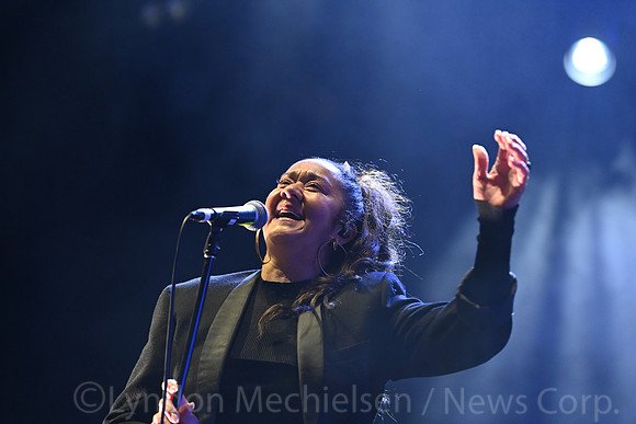 Paul Kelly, Kasey Chambers